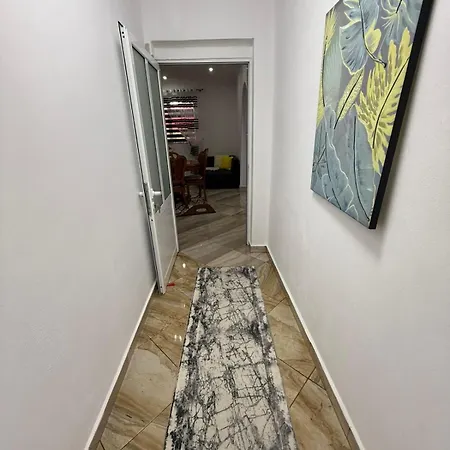 Apartment Albi *